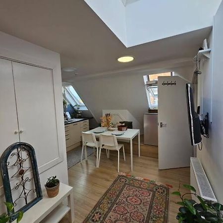 Appartement West Kensington Bright Flat à Londres Extérieur photo