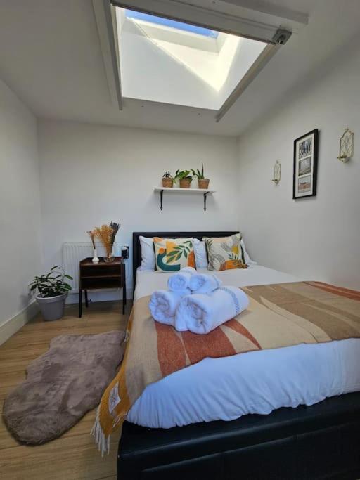 Appartement West Kensington Bright Flat à Londres Extérieur photo